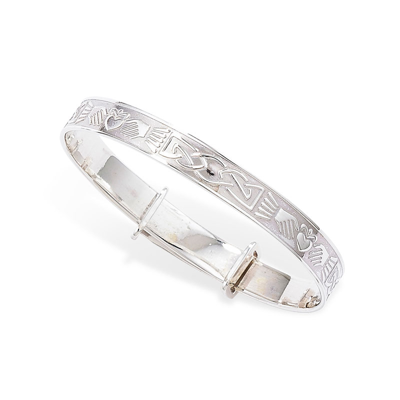 Claddagh Detailed Baby Bangle