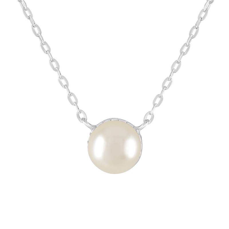 Pearl Pendant Necklace